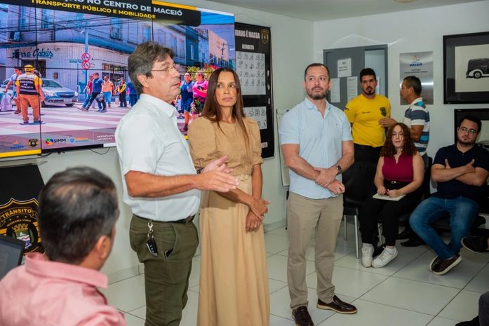 Faixa verde e novos pontos de ônibus: DMTT apresenta plano de trânsito e transporte para o Centro de Maceió