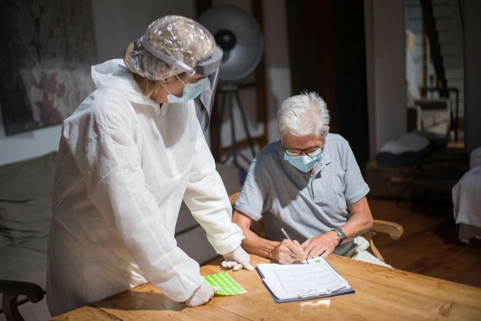 Novembro Azul: conscientização sobre o câncer de próstata e a importância da prevenção após os 60 anos