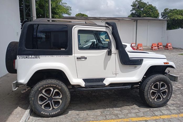 Operação conjunta das polícias de AL e PE recupera carro roubado em menos de 24h