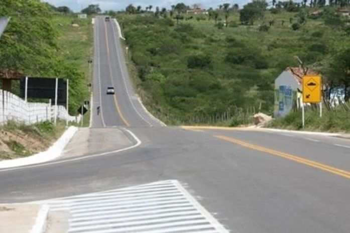 Grave acidente na Al-220 deixa quatro feridos e dois mortos