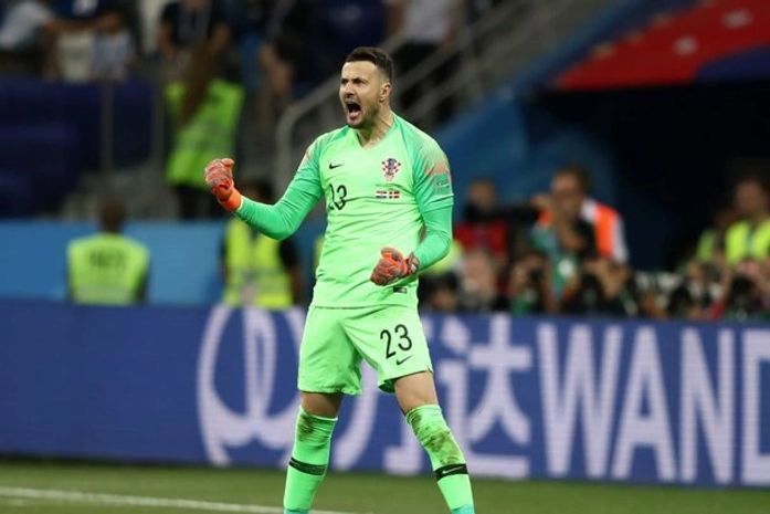 Subasic pega três, Croácia bate Dinamarca nos pênaltis e vai às quartas da Copa