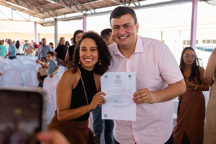 Prefeito Pedro Carlos fortalece educação de Rio Largo com posse mais 60 servidores e pagamento retroativo de reajuste salarial