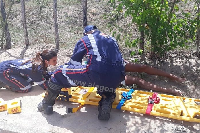 Jovem de 21 anos está grávida de dois meses