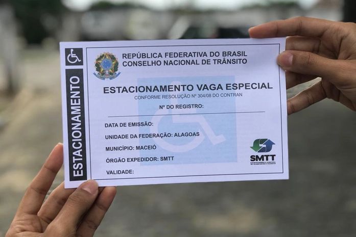 Em seis meses, SMTT registrou 816 infrações de estacionamento irregular na vaga idosos