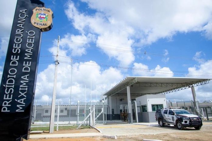 Detento é morto por companheiros de cela dentro do Presídio de Segurança Máxima de Maceió