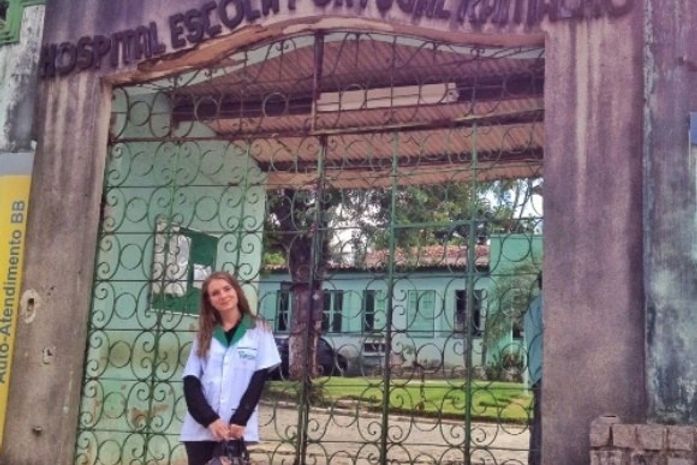 Estudante romena participa de intercâmbio