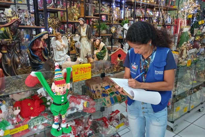 Procon Alagoas divulga levantamento de preços de produtos natalinos; confira