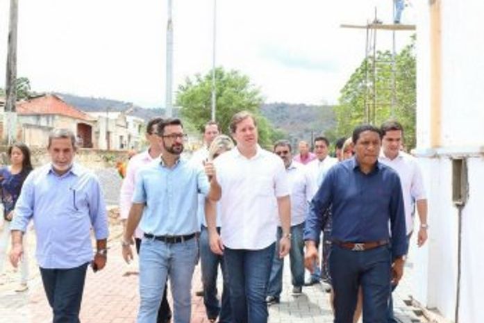 Ministro Marx Beltrão com prefeito Júlio Cezar e o vereador Agenor Lêoncio na visita a Palmeira