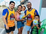 SMTT REALIZA AÇÃO ESPECIAL DE DIA DAS CRIANÇAS COM ENTREGA DE BRINQUEDOS E CESTAS BÁSICAS