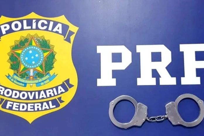 PRF prende quatro pessoas durante fiscalização no fim de semana em Alagoas