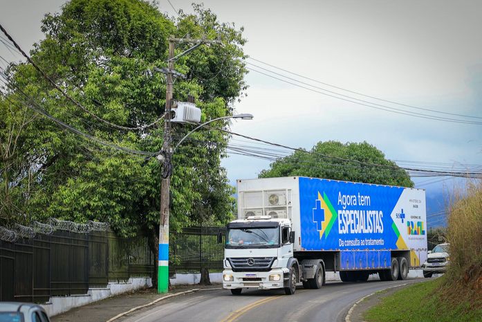 Ministério da Saúde lança em Santana do Ipanema carreta de exames de imagem do programa Agora Tem Especialistas