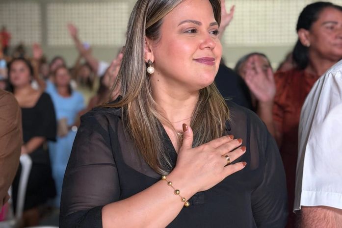Samyra do Basto manifesta apoio a estudantes da Uncisal e defende permanência de alunos beneficiados por lei estadual
