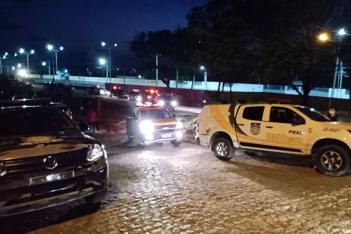 Integrantes de organizações criminosas que atuam no litoral norte são procurados em operações