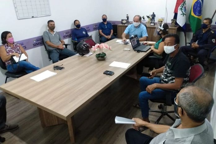 Prefeitura de Maceió orienta comerciantes e permissionários da Orla sobre protocolos da Fase Amarela