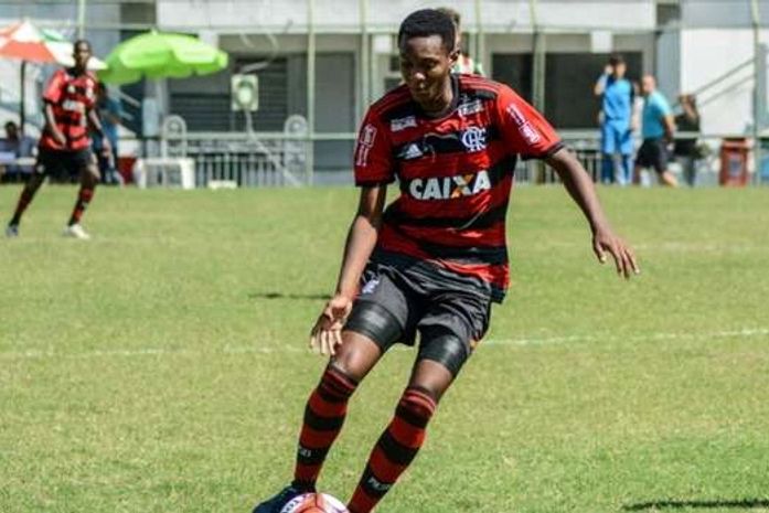 Jorge Eduardo foi uma das vítimas do incêndio no Ninho do Urubu 

