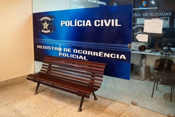"Categoria está com raiva; 70 policiais pediram exoneração" diz presidente da ASPOL
