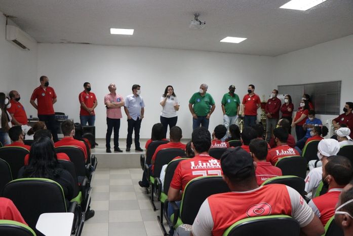 Empresários Arapiraquenses confirmam voto de confiança em Fabiana Pessoa