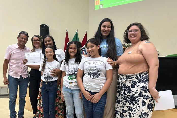 SINPETE: Branquinha é destaque em evento educacional com projetos inovadores