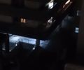 Cachorrinho vive trancado em varanda de apartamento e chora por ajuda em Maceió