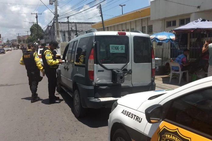 Mais de 1.600 condutores foram multados por estacionamento irregular