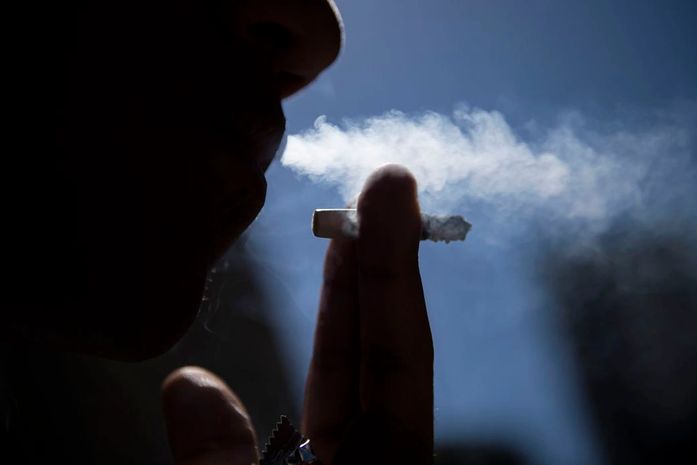 Fumante com coronavírus tem 14 vezes mais chances de morrer