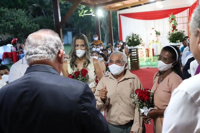Prefeitura de Santana do Mundaú e Instituto Aliança promovem Casamento Comunitário para 31 casais