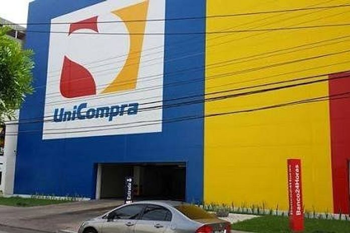 Homem é preso após furtar seis garrafas de uísque em supermercado na Ponta Verde