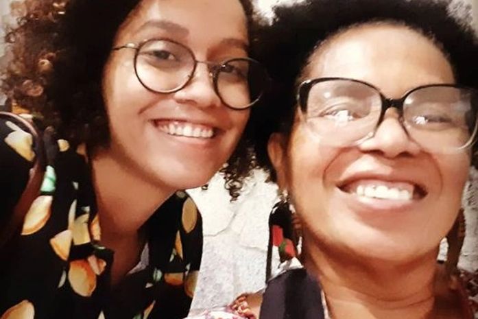 Para Arianne Barros,minha filha, nos seus 24 anos.