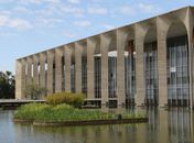 Itália pede ao Itamaraty que Robinho cumpra pena no Brasil