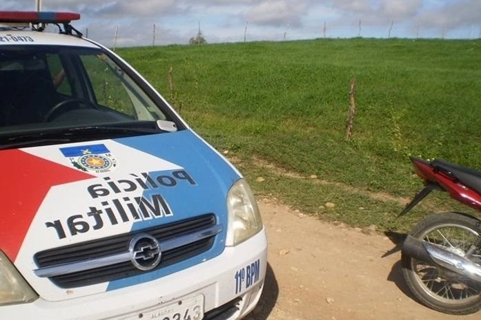 Duas mulheres são assassinadas na porta de residência
