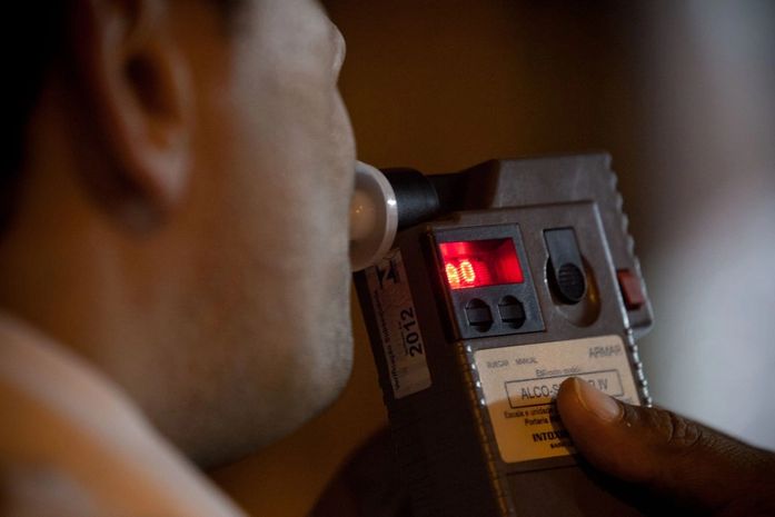 Dez pessoas são autuadas pela PRF por embriaguez ao volante