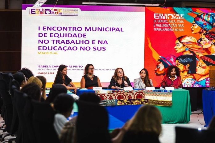 O I Encontro Municipal de Equidade, da Prefeitura de Maceió é resultado exitoso das diretrizes do Programa Nacional.- afirmou Isabela Cardoso, do Ministério da Saúde