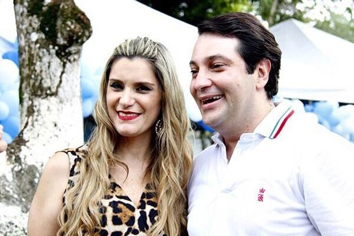 Izabelle Lins e Toninho Lins, ambos do PSB