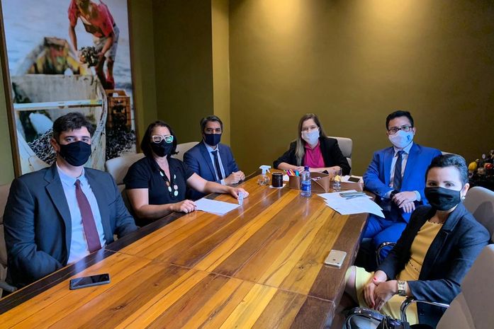 Deputada Cibele Moura faz indicação para que Estado suspenda medida que penaliza pequenos e médios empresários