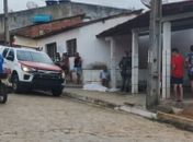 Homem é morto a tiros após chamar suspeito de “esmoler” em jogo de baralho