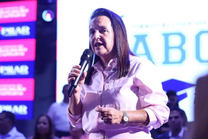 Deputada Fátima Canuto propõe Programa Guardião Familiar para fortalecer proteção a mulheres, crianças e famílias