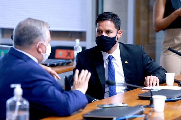 Com a volta do auxílio emergencial, Rodrigo Cunha quer que Caixa tenha cuidados extras com saúde dos beneficiários