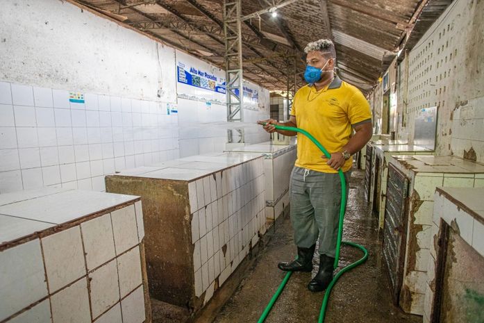 Mutirão de Limpeza leva serviços ao mercado e feira do Tabuleiro na segunda (12)