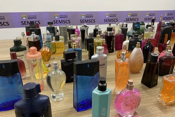 Perfumes falsificados são apreendidos no calçadão do Centro de Maceió