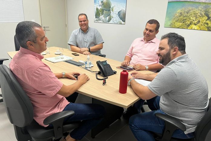 Deputado obtém do IMA garantia de agilidade em licenças para instalação e operação de torres de telefonia em dois municípios