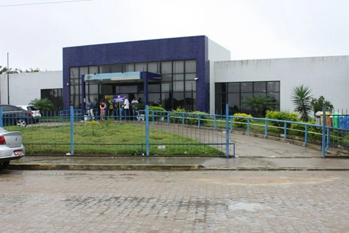 Agência do INSS pega fogo na noite desta sexta-feira (09) em Arapiraca