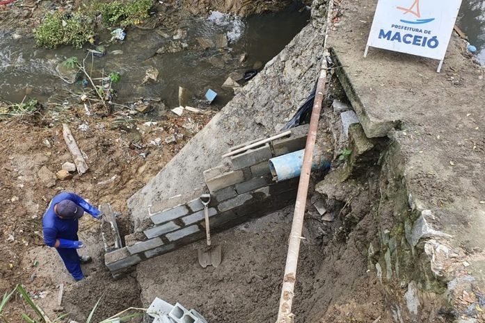A previsão é que as construções sejam finalizadas até próxima semana