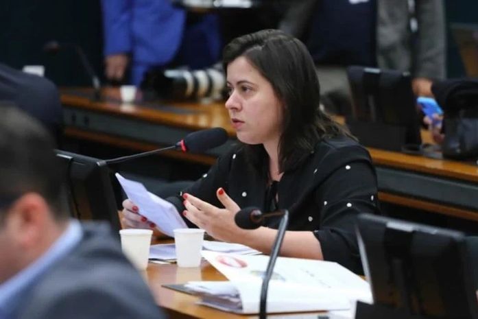 Deputada federal pede fim de incentivos fiscais e suspensão das atividades da Braskem