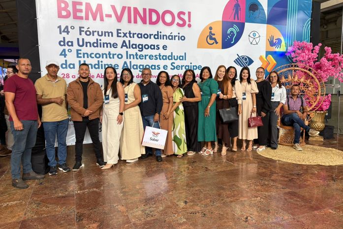 Secretaria Municipal de Educação de Matriz de Camaragibe marca presença no 14º Fórum Extraordinário da Undime-AL