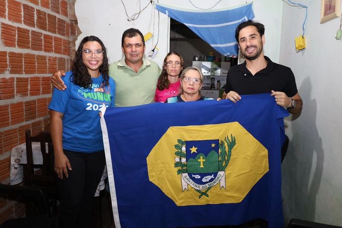 Daqui pra o Mundo: mais uma aluna de Santana do Mundaú é selecionada para intercâmbio na Inglaterra