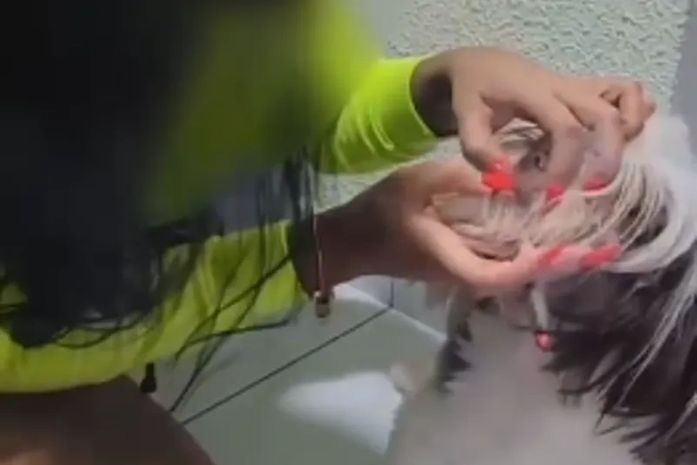Mulher que gravou o vídeo forçando cachorro a inalar fumaça de droga é identificada