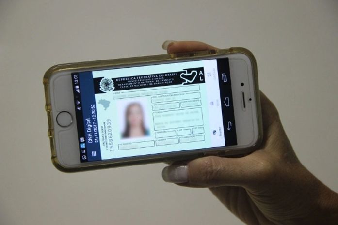 Detran Alagoas explica como obter a CNH digital sem sair de casa