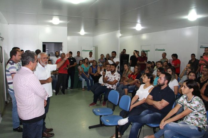 Prefeito Padre Eraldo garante funcionamento da UPA de Delmiro Gouveia