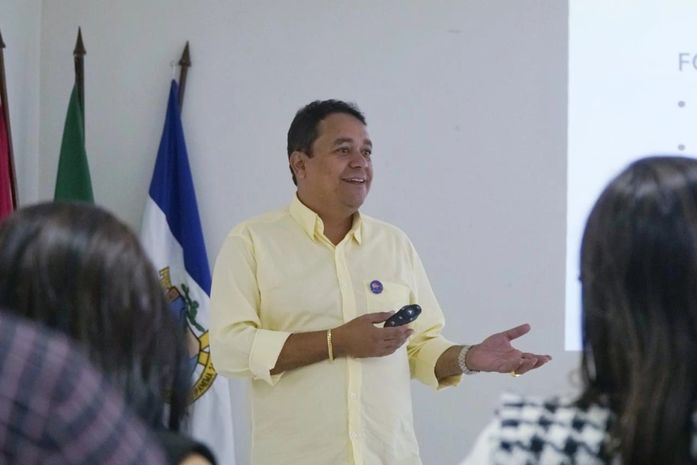 Rodrigo Buarque destaca o impacto do financiamento da saúde na esfera municipal