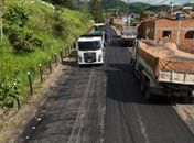 Tanque d’Arca avança com renovação completa do asfalto na entrada da cidade